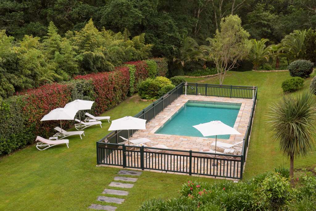 Hotel Les Freres Ibarboure Бидар Экстерьер фото